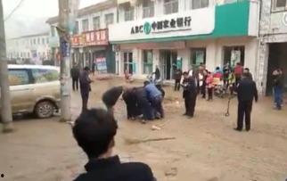 交警爆料行凶视频播放,行凶视频惊心动魄，现场还原惊险瞬间  第2张
